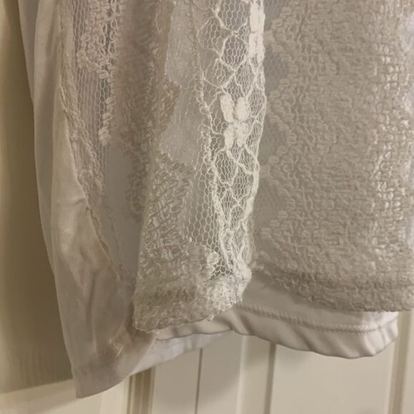 SPENSE, blouse, large, lace front, great condition - Picture 3 of 11